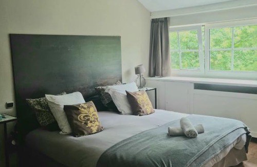 Ottignies-Louvain-la-Neuve House | Manoir du bois des rêves