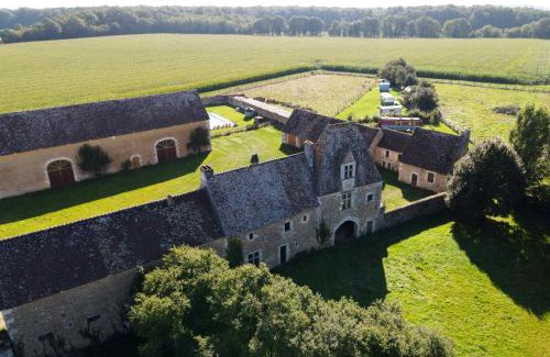 Margon House | Manoir du Bois Joly - Roulotte Art Déco