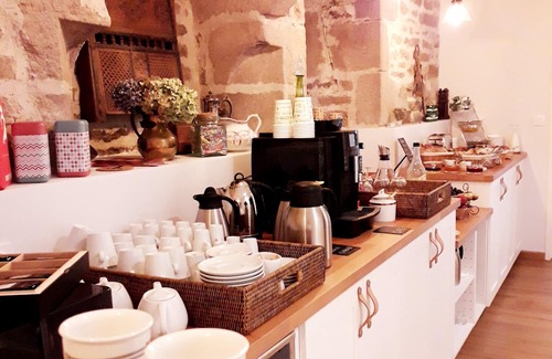 Saint-Evarzec Hotel | Manoir du Moustoir, Hôtel Les Empreintes