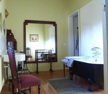 Vauciennes Bed & Breakfast | Manoir du Plessis au Bois
