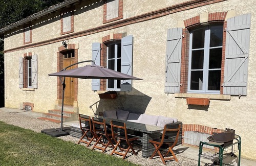 Riolas House | Manoir set in the Chateau estate