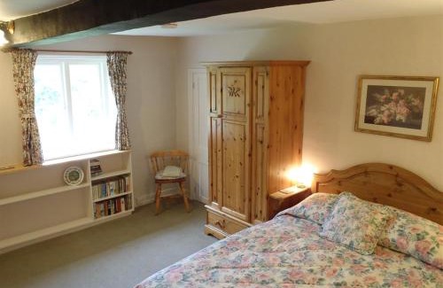 Collingbourne Kingston House | Manor Farm B&B