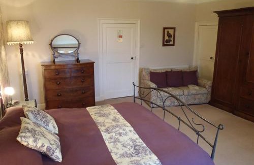 Collingbourne Kingston House | Manor Farm B&B