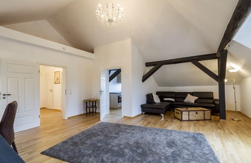 Klein Upahl Other | Manor house on the lake with its own steak house!