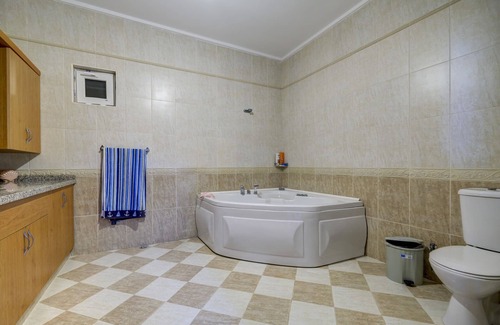 Sahilkoy House | Mansion by the Black Sea in Sahilköy