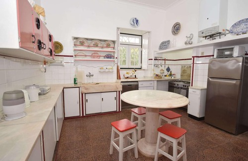 Carvalhal Benfeito Villa | Mansion in Alenquer with sea beach