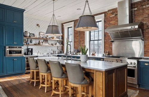 Butchertown House | MANSION | Renovated Historic Estate| Speakeasy
