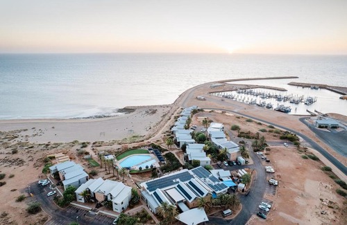 Exmouth Hotel | Mantarays Ningaloo Beach Resort