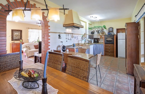 Silves House | MANUFACTURE - Typical village house with salt treatment pool