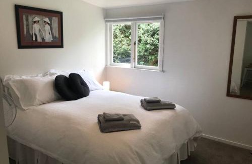 Blackpool House | Manuka Cottage Oneroa