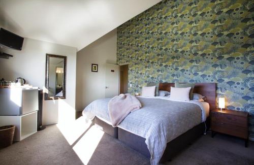 Ohakune Bed & Breakfast | Manuka Lodge B&B