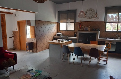 Castello de la Plana Cottage | Mapagog: CASA PIXAVI, Surrounded by orange trees between the mountains and the beach
