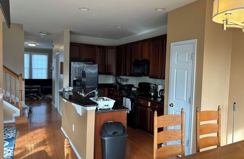 Scaggsville House | Maple Lawn Gem-3-bedroom, 30 day plus only stays