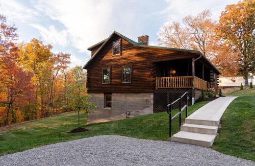 Millersburg House | Maple Leaf Cabin