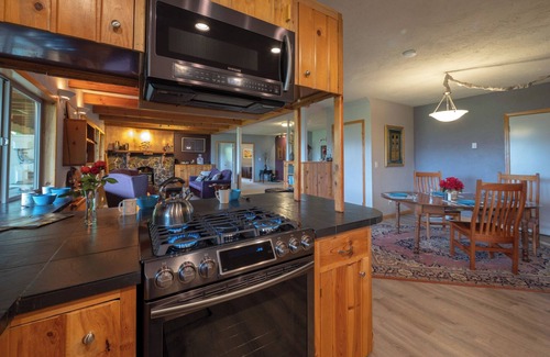 Woodland Bed & Breakfast | MapleRidge House: A BnB For All Seasons!