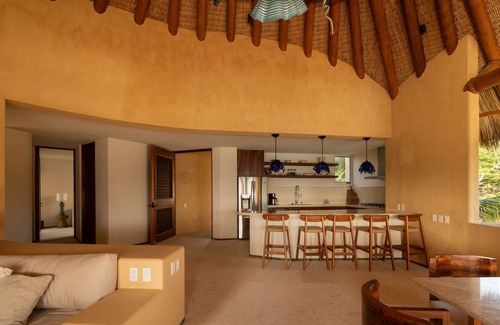 Barra de Potosi Apartment | Mar de Coco Beach Front Villas