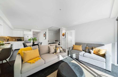 Arthur's Point Apartment | Mara Apartment @ the base of Coronet Peak