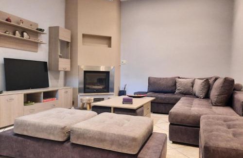 Grammatiko House | Marathon VS LUXURY VILLA