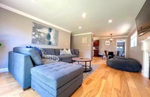 El Granada House | @ Marbella Lane Seaside Retreat, Walk to the Beach