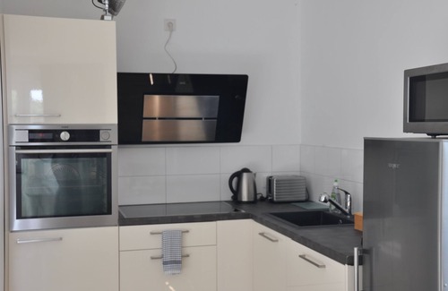 Marburg Apartment | Marburg - 2-room APARTMENT in the GREEN, GARDEN, TERRACE, QUIET, GREAT PANORAMIC VIEW!