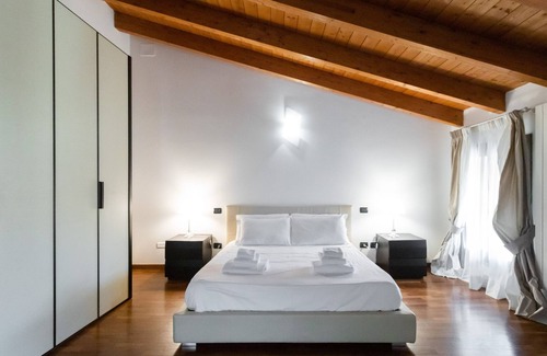 Cernusco sul Naviglio Apartment | Marcelline 4 - Two Bedroom Apartment, Sleeps 4