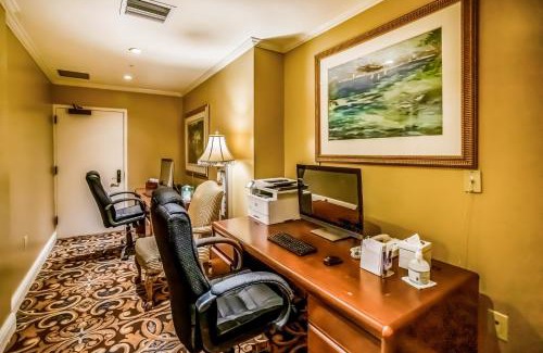Marco Island Apartment | Marco Beach Ocean Resort 601