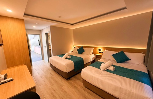 Summer Hill Hotel | Marco Polo Motor Inn Sydney