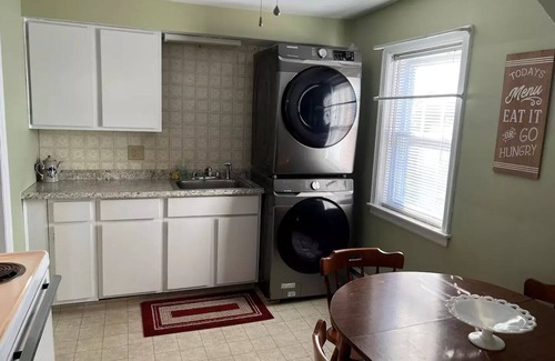 Marcy Apartment | Marcy 2BR UP on the Erie Canal!