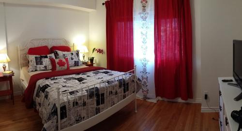 Church and Wellesley House | Margie Townhome Suites