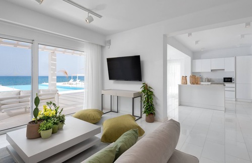 Kolymbia Villa | Maria Beachfront Villa