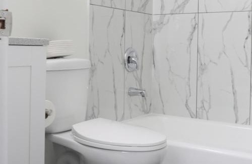 Kutzky Park Apartment | Maria Mayo
