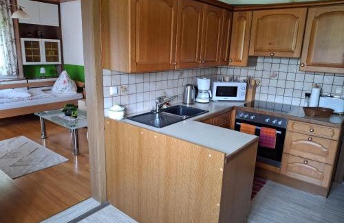 Laakirchen Apartment | Maria's Ferienwohnung
