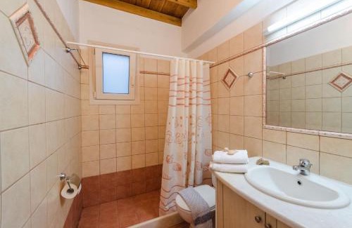 Aliki House | Maria's Village Two Bedroom House 5