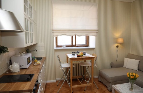 Old Town Apartment | MARIALOE -Apartment of the ancient palace "Sotto il cigno"