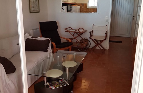 Saint-Cyprien Plage House | Marina on the peninsula, quietly facing the lagoon, 400 m walk from the beach.