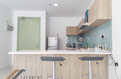Miri Apartment | Marina Times Square Homestay by Evernent