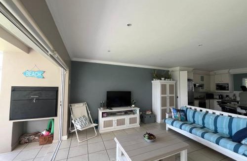 Marina Martinique Apartment | Marina View Guest House
