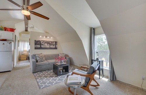 Mariposa House | Mariposa Home: Furnished Patio & Sierra Mtn Views