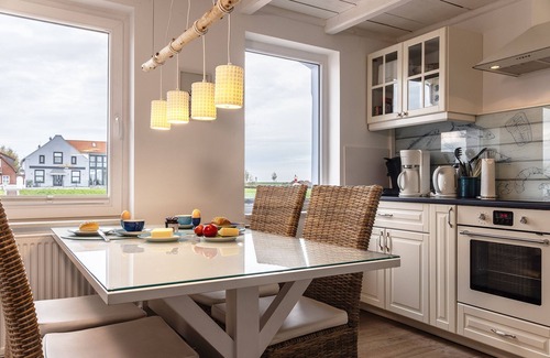 Horum House | Maritim and with a lot of history: The historical building "Fishermans Loft" is