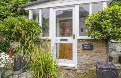 Abbotsbury House | Market House