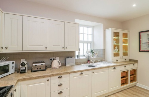 Abbotsbury Cottage | Market House