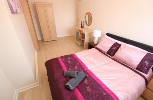 Wallasey Apartment | MARLEY MANSIONs APARTMENTS - KING ST REF : 10/3