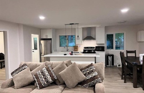Marmora House | Marmora Hideaway - Lake front