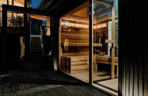 Kismaros House | Maroska Forest Cabin & Wellness