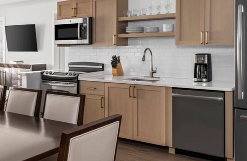 Galloway Apartment | Marriott Fairway Villas 2BD sleeps 8