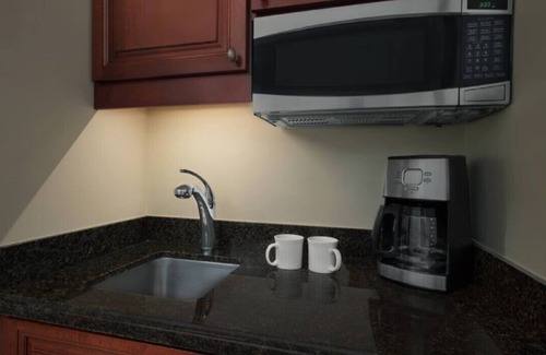 Williamsburg Condo | Marriott Manor Club Luxury Studio sleeps 4