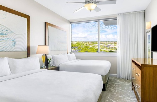Marco Island Resort | Marriott's Crystal Shores-Family Christmas in Paradise Dec 20-27! 2 Bdrm Villa