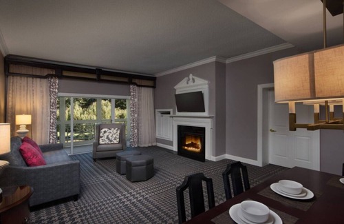 Williamsburg Resort | Marriott's Manor Club at Ford's Colony 2 Bedroom Villa
