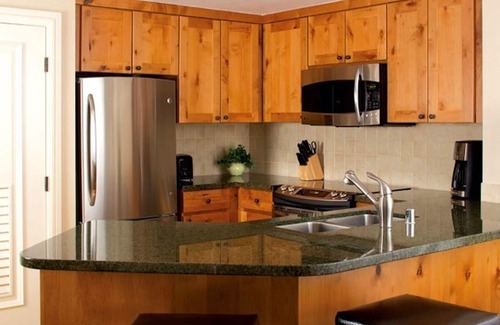 South Lake Tahoe Resort | Marriott Timber Lodge, Fully equipped villas, gondola from resort to ski!