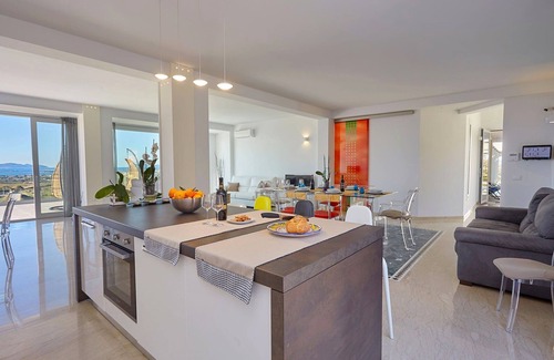 Marsala Villa | Marsala Villa with heated pool - 5 bedrooms